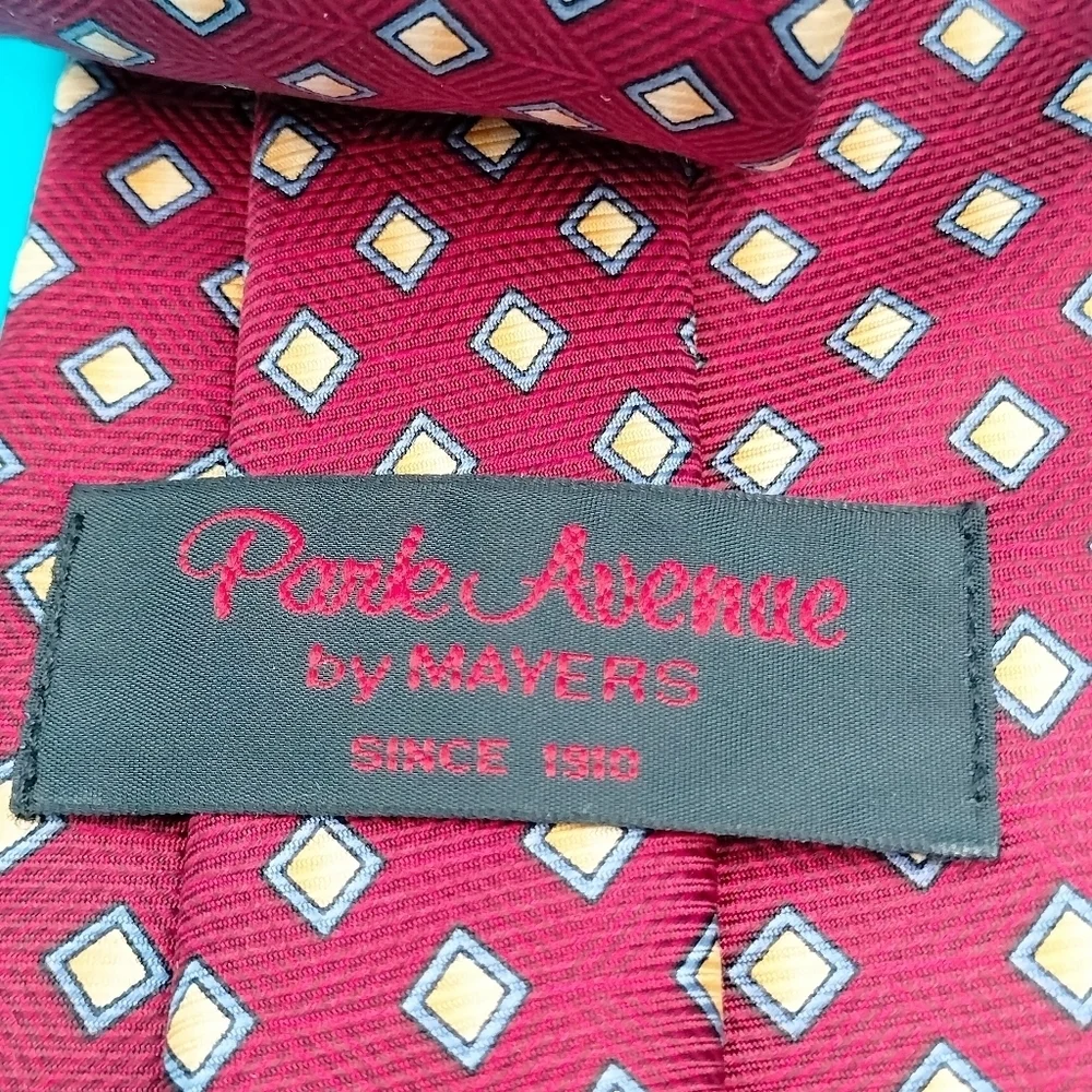 Park Avenue by Warner Geometric Patterned Tie Necktie Red Yellow Square Woven